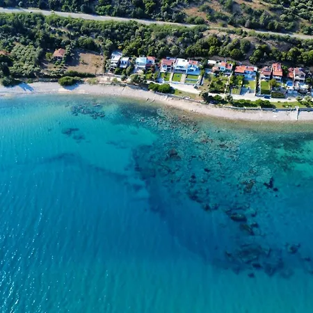 아파트 Agnanti - Seafront With Aegean Sea View