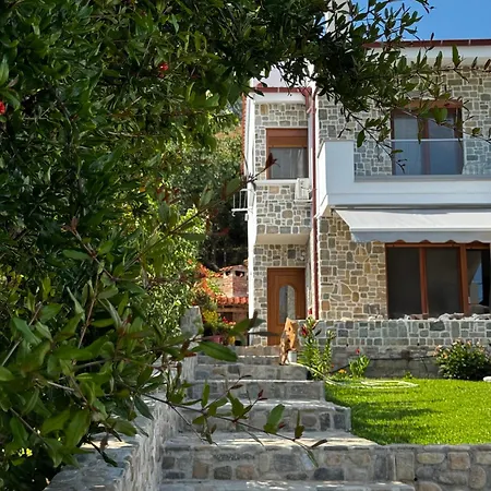 Lejlighed Agnanti - Seafront With Aegean Sea View *