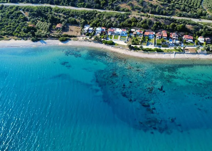 公寓 Agnanti - Seafront With Aegean Sea View